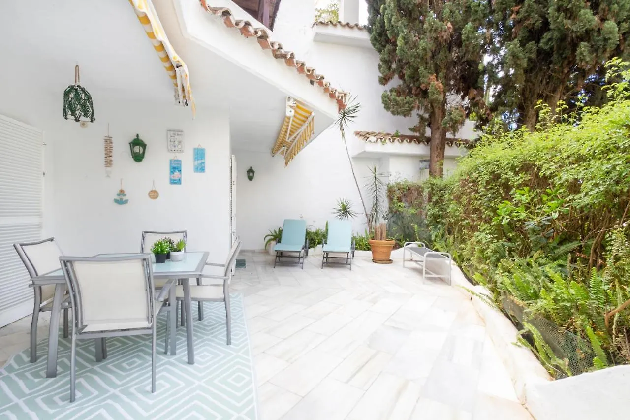 Marbella Banus Suites - Golden Beach Marbella Suite Apartment