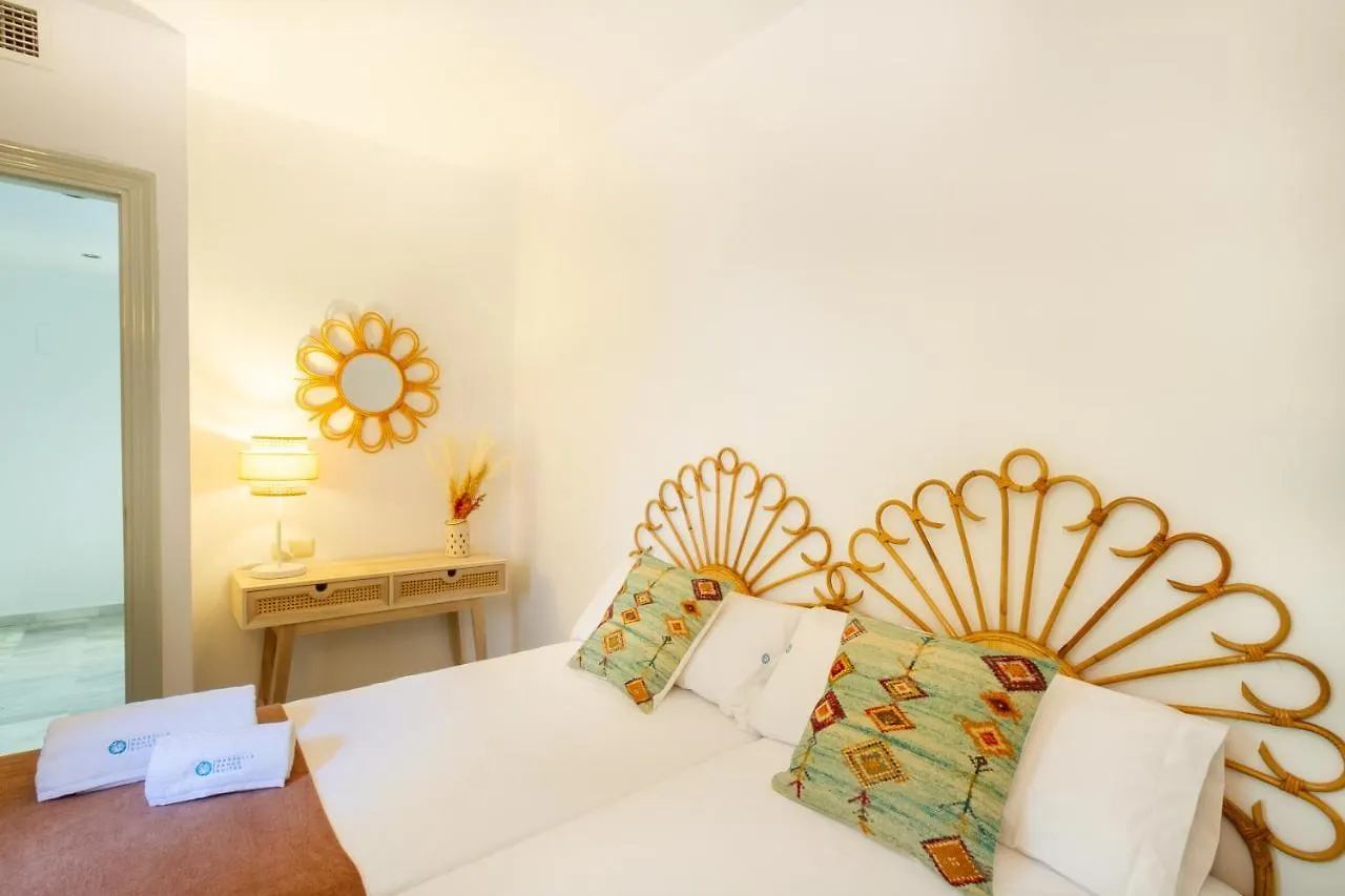 Marbella Banus Suites - Golden Beach Marbella Suite 0*,  Spain