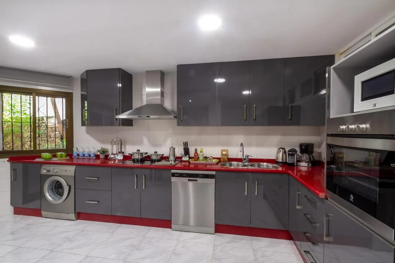 Apartment Marbella Banus Suites - Golden Beach Marbella Suite