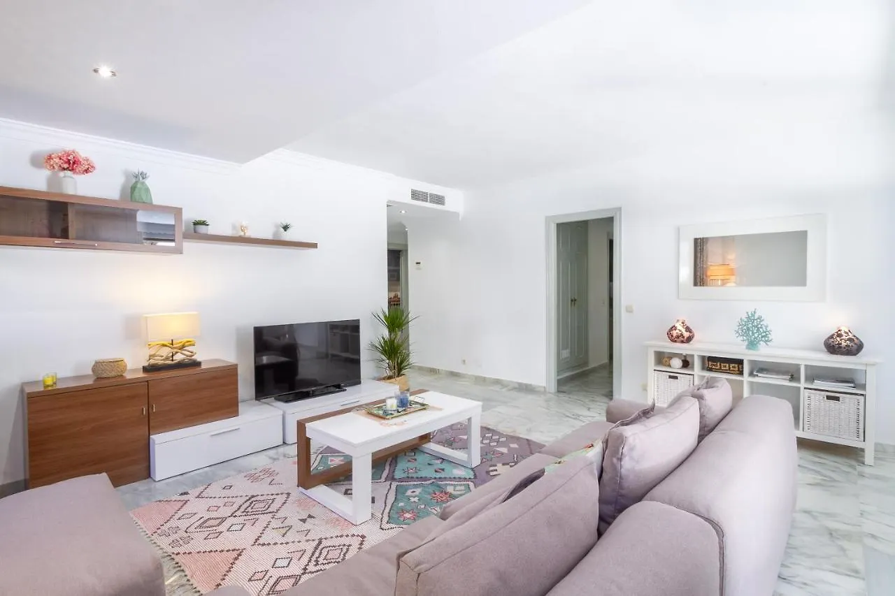 Marbella Banus Suites - Golden Beach Marbella Suite